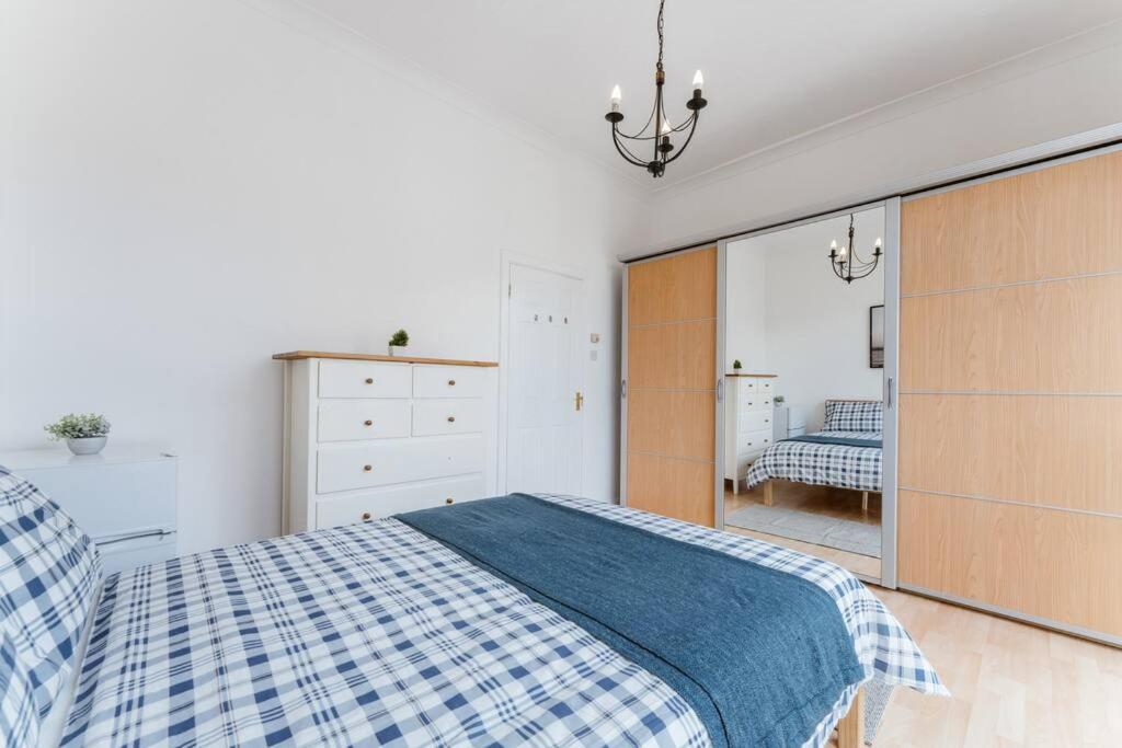 Comfortable Double Room For Your London Getaway Exteriör bild
