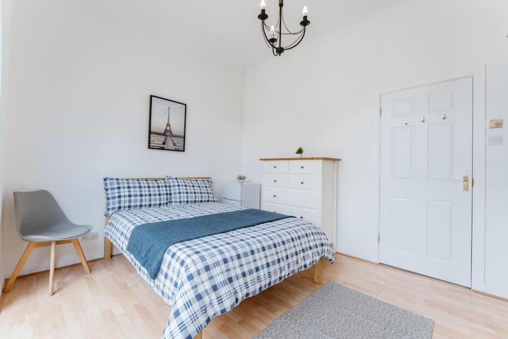 Comfortable Double Room For Your London Getaway Exteriör bild